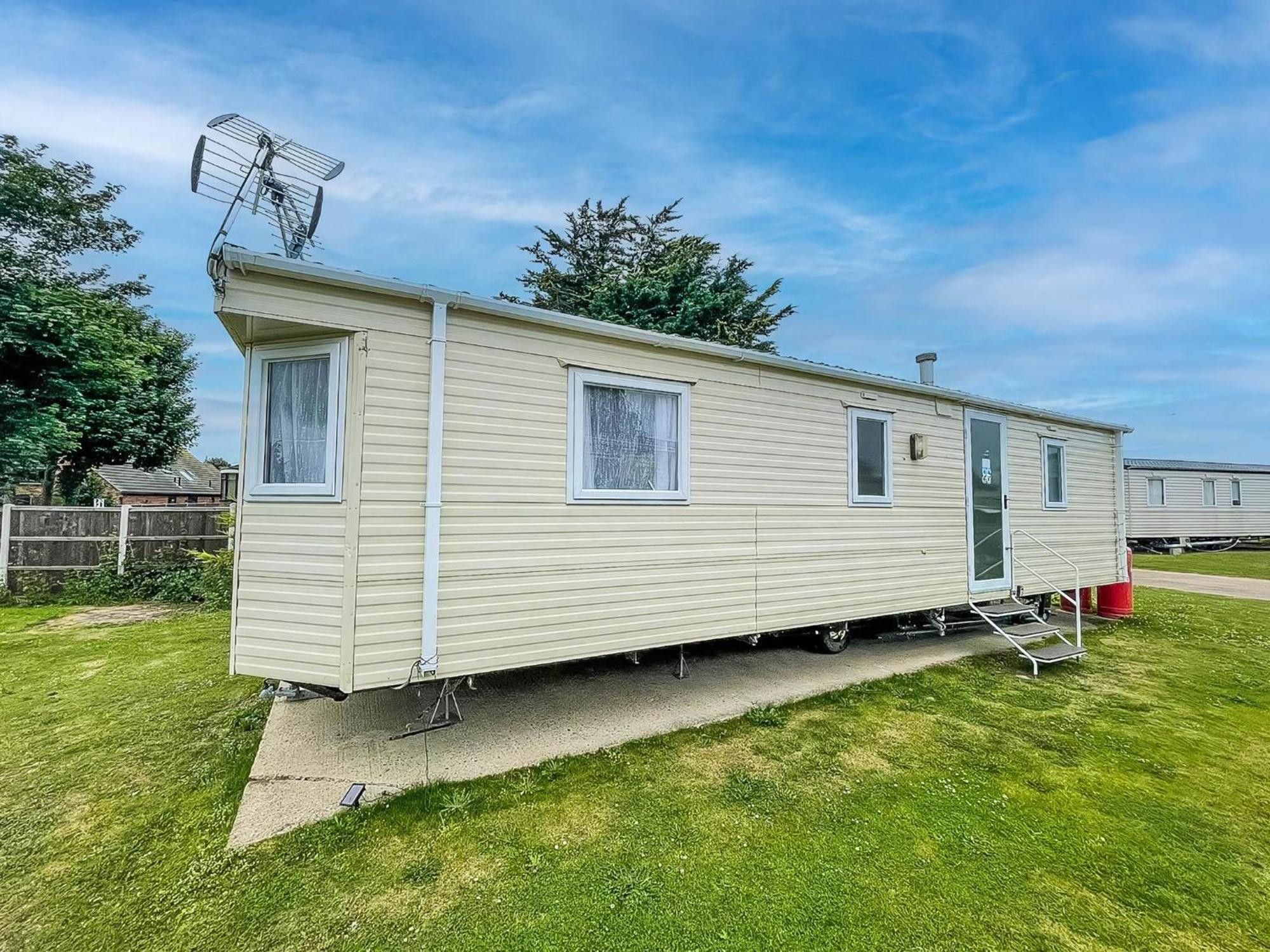 Great Caravan At Breydon Water Holiday Park, Ref 10086B Belton with Browston Εξωτερικό φωτογραφία